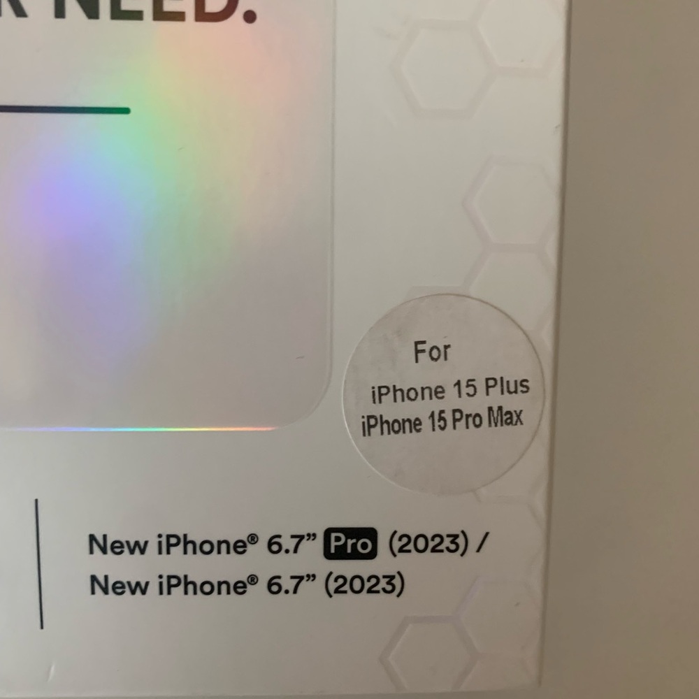Apex CrystalClear Screen Protector - Picture 7 of 7